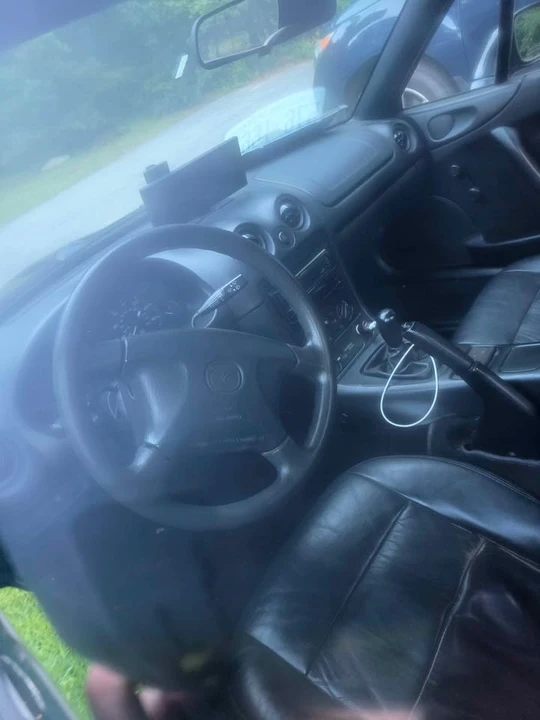 1999 Mazda NB MX-5 Miata - Image 9 of 9
