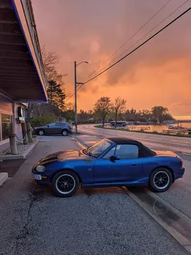 1999 Mazda MX-5 10th Anniversary Convertible 2D