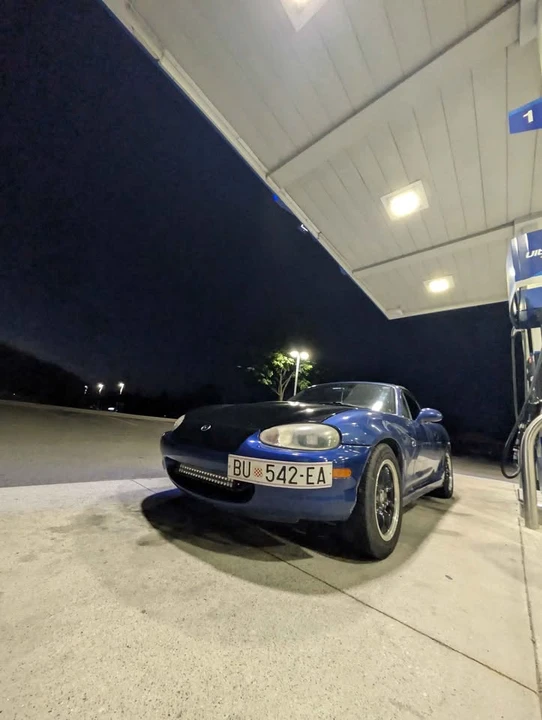 1999 Mazda NB MX-5 Miata - Image 3 of 7