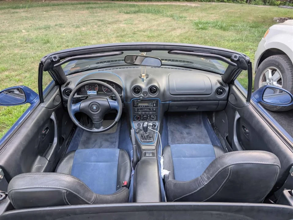 1999 Mazda NB MX-5 Miata - Image 5 of 7
