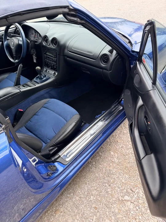 1999 Mazda NB MX-5 Miata - Image 7 of 8