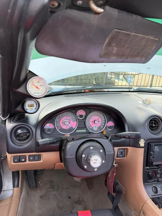 1999 Mazda NB MX-5 Miata - Image 15 of 19