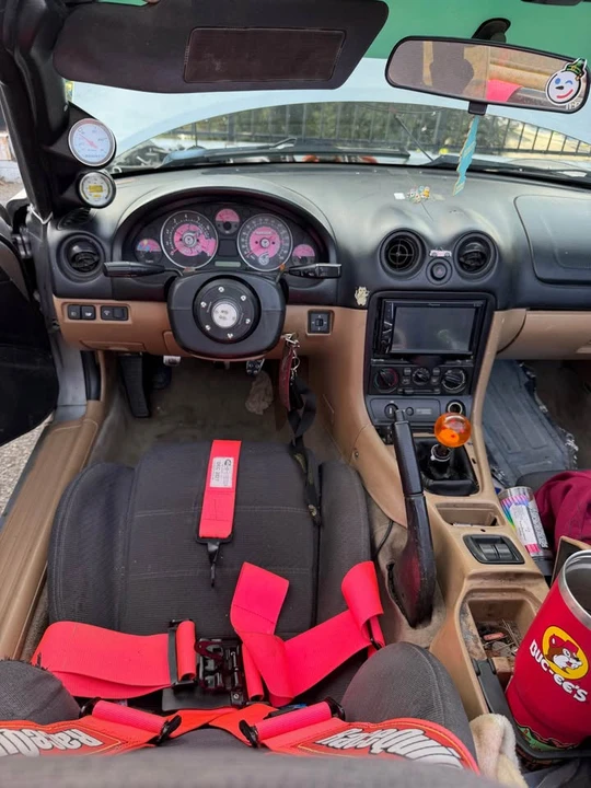 1999 Mazda NB MX-5 Miata - Image 18 of 19
