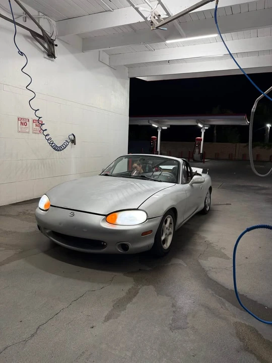 1999 Mazda NB MX-5 Miata - Image 3 of 19