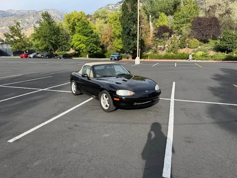1999 Mazda MX-5 10th Anniversary Convertible