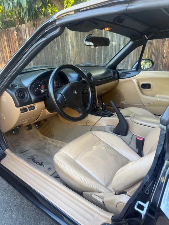 1999 Mazda NB MX-5 Miata - Image 11 of 12
