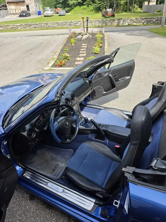 1999 Mazda NB MX-5 Miata - Image 6 of 8