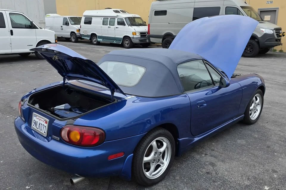 1999 Mazda NB MX-5 Miata - Image 13 of 16