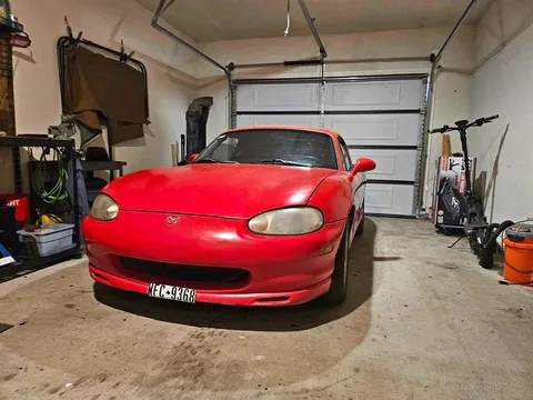 1999 Mazda MX-5 10th Anniversary Convertible 2D