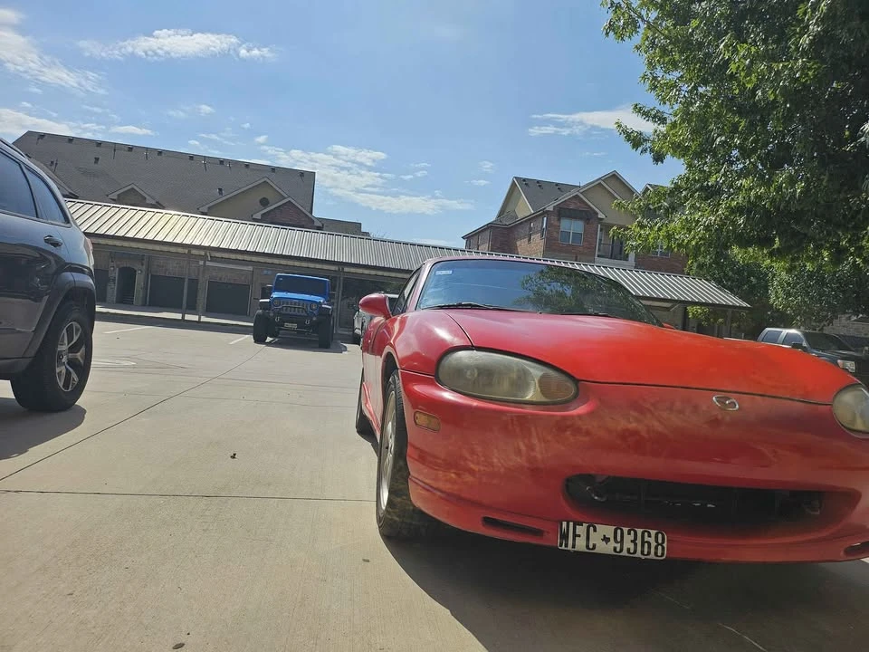 1999 Mazda NB MX-5 Miata - Image 4 of 9