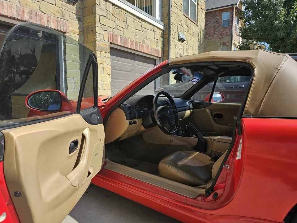 1999 Mazda NB MX-5 Miata - Image 7 of 9