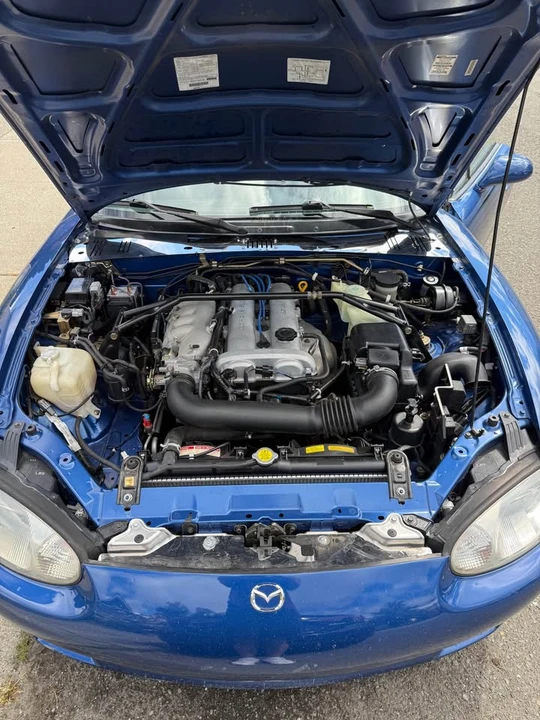 1999 Mazda NB MX-5 Miata - Image 6 of 10