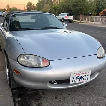 1999 Mazda MX-5 Base