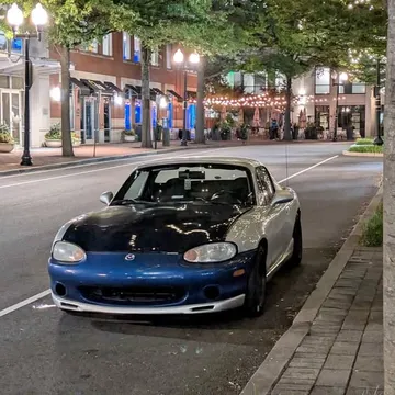 1999 Mazda MX-5 Base