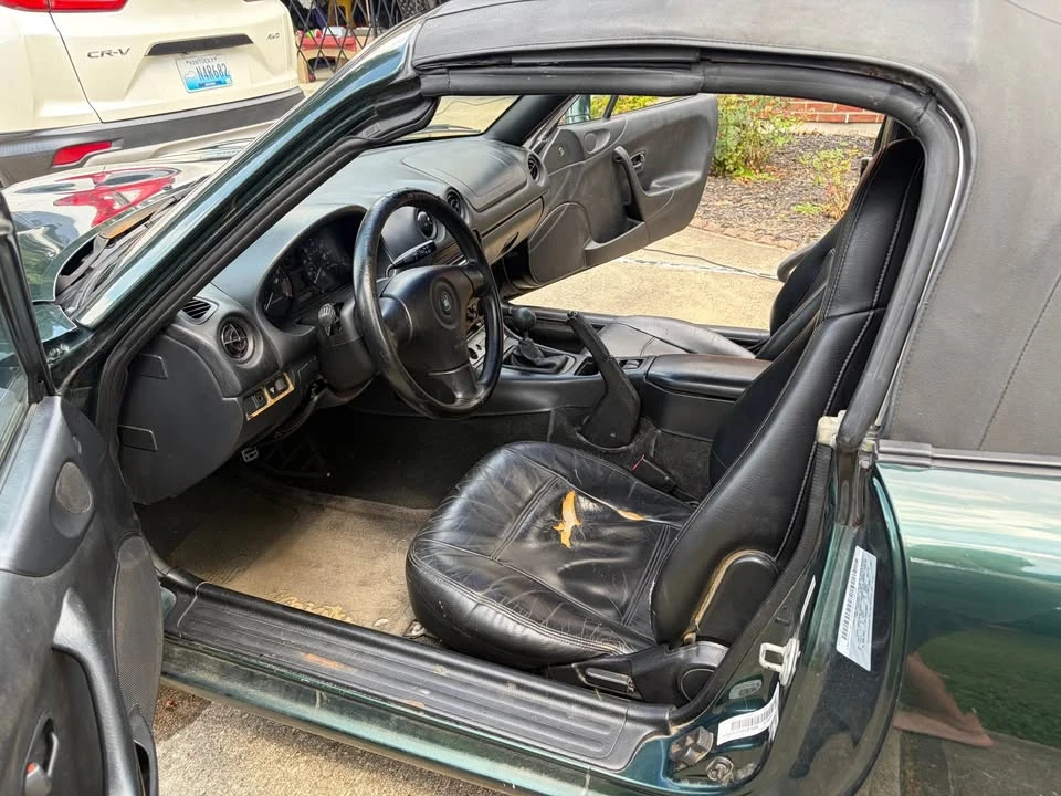 1999 Mazda NB MX-5 Miata - Image 6 of 10