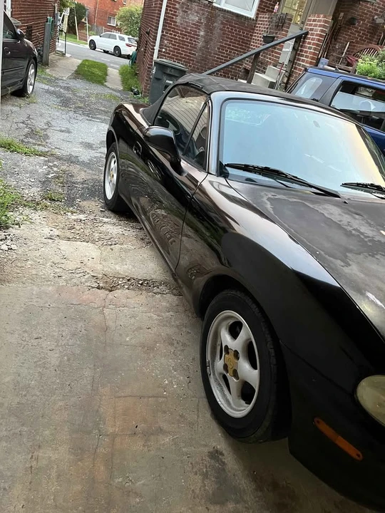1999 Mazda NB MX-5 Miata - Image 3 of 15
