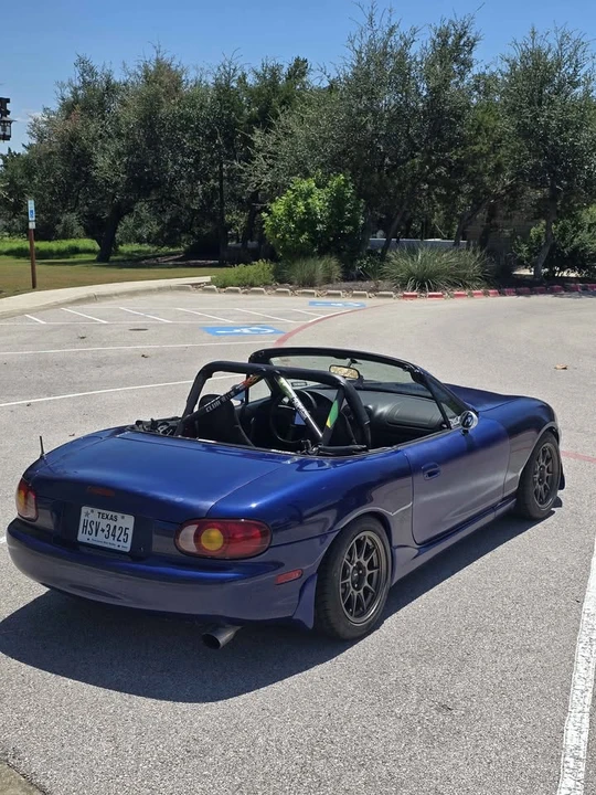1999 Mazda NB MX-5 Miata - Image 3 of 8