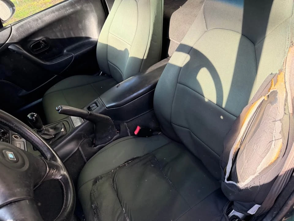1999 Mazda NB MX-5 Miata - Image 9 of 10