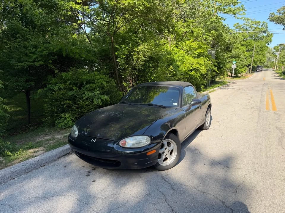 1999 Mazda NB MX-5 Miata - Image 2 of 10
