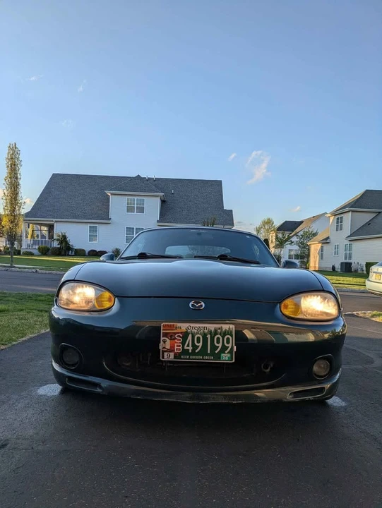 1999 Mazda NB MX-5 Miata - Image 10 of 13