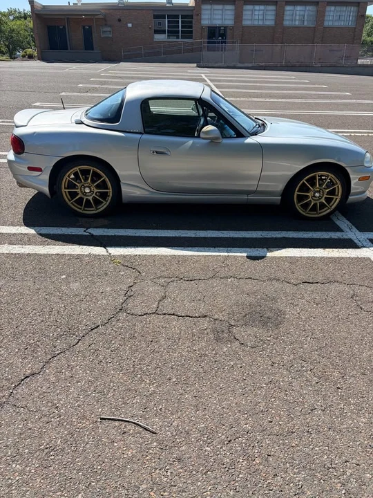 1999 Mazda NB MX-5 Miata - Image 4 of 8