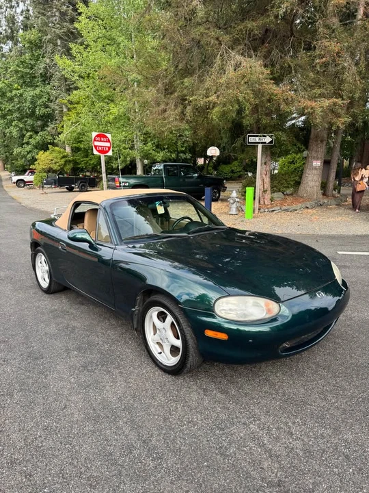 1999 Mazda NB MX-5 Miata - Image 3 of 13
