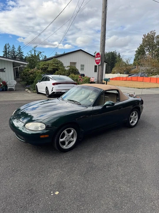 1999 Mazda NB MX-5 Miata - Image 9 of 13