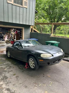 1999 Mazda MX-5 Convertible 2D