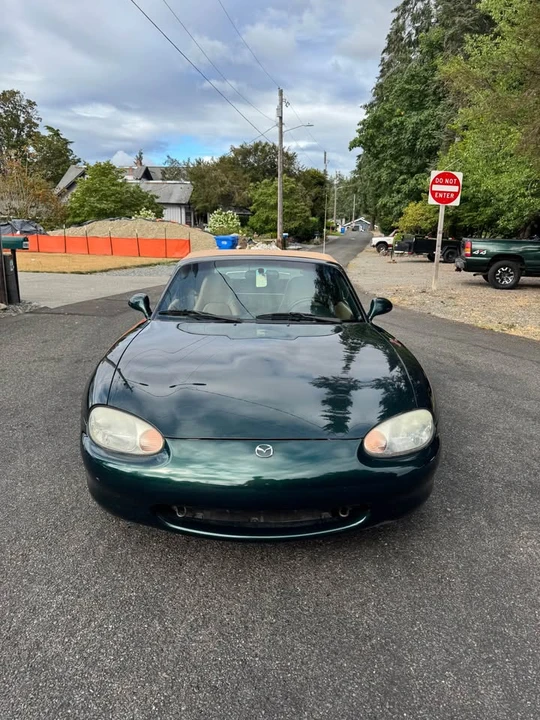 1999 Mazda NB MX-5 Miata - Image 2 of 13