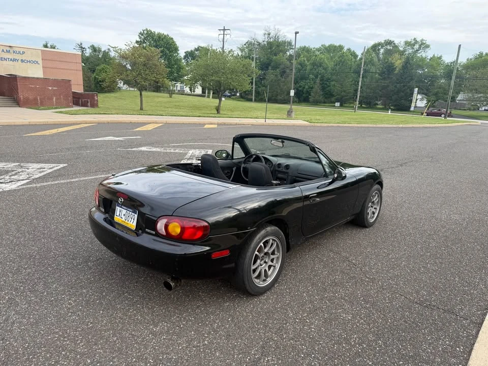 1999 Mazda NB MX-5 Miata - Image 6 of 12