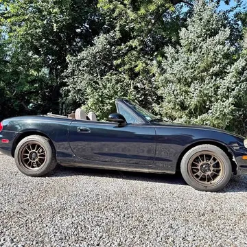 1999 Mazda MX-5 Convertible
