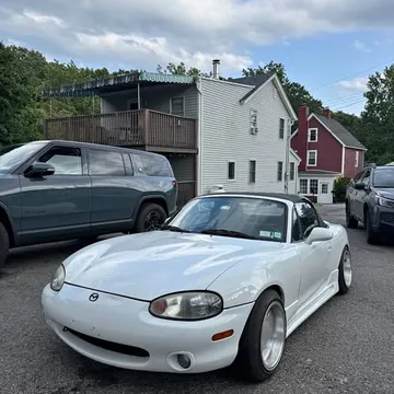 1999 Mazda MX-5 Miata Convertible