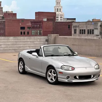 1999 Mazda MX-5 Convertible 2D