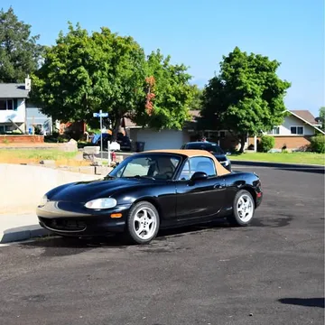 1999 Mazda MX-5 Convertible
