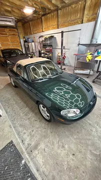 1999 Mazda MX-5 Convertible 2D