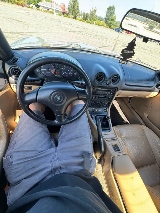 1999 Mazda NB MX-5 Miata - Image 13 of 15