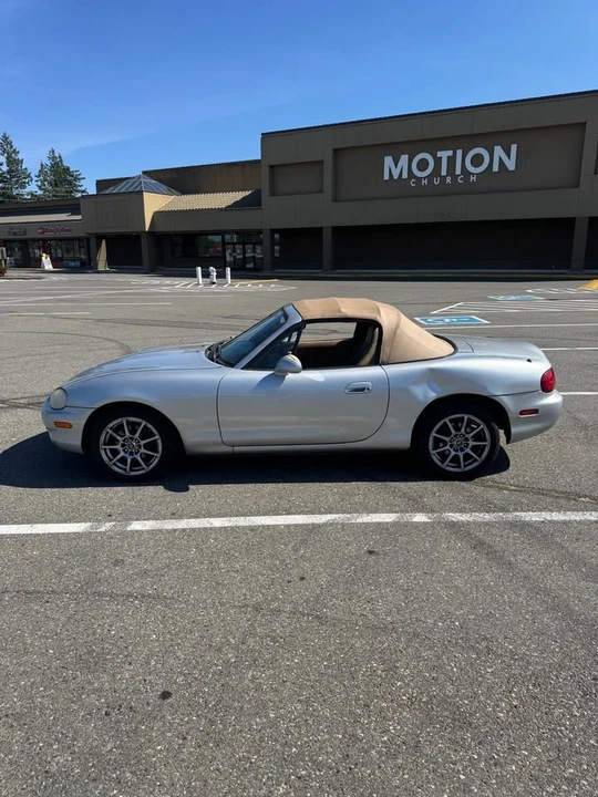 1999 Mazda NB MX-5 Miata - Image 8 of 15