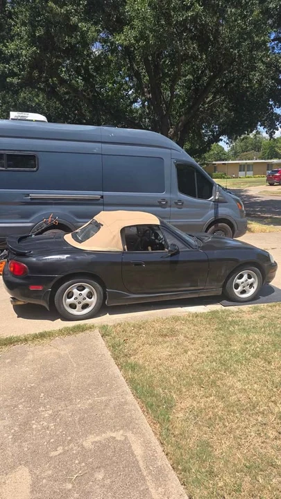 1999 Mazda NB MX-5 Miata - Image 8 of 11