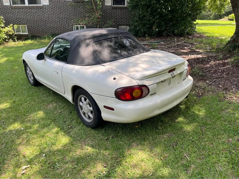 1999 Mazda NB MX-5 Miata - Image 3 of 19