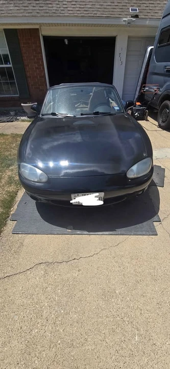 1999 Mazda NB MX-5 Miata - Image 4 of 11