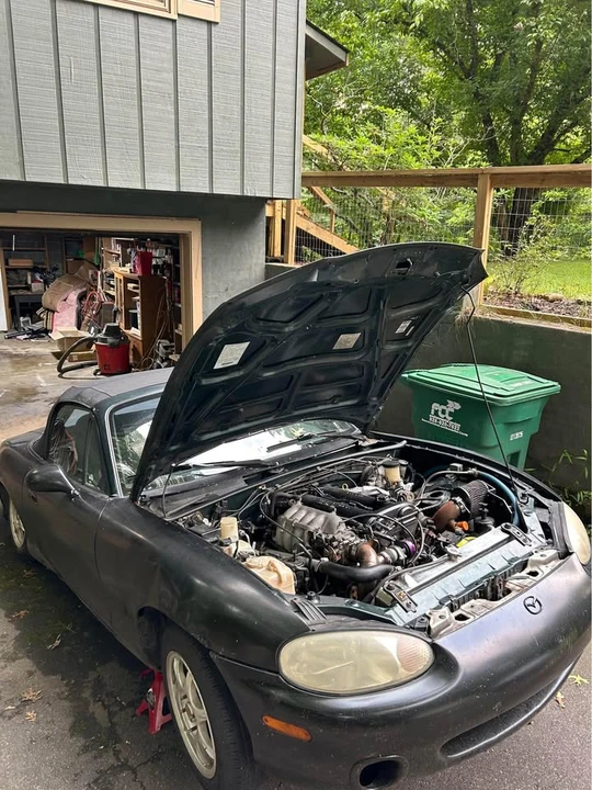1999 Mazda NB MX-5 Miata - Image 5 of 19