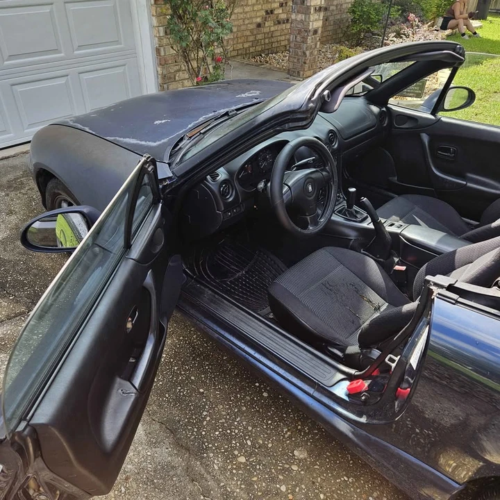 1999 Mazda NB MX-5 Miata - Image 15 of 17