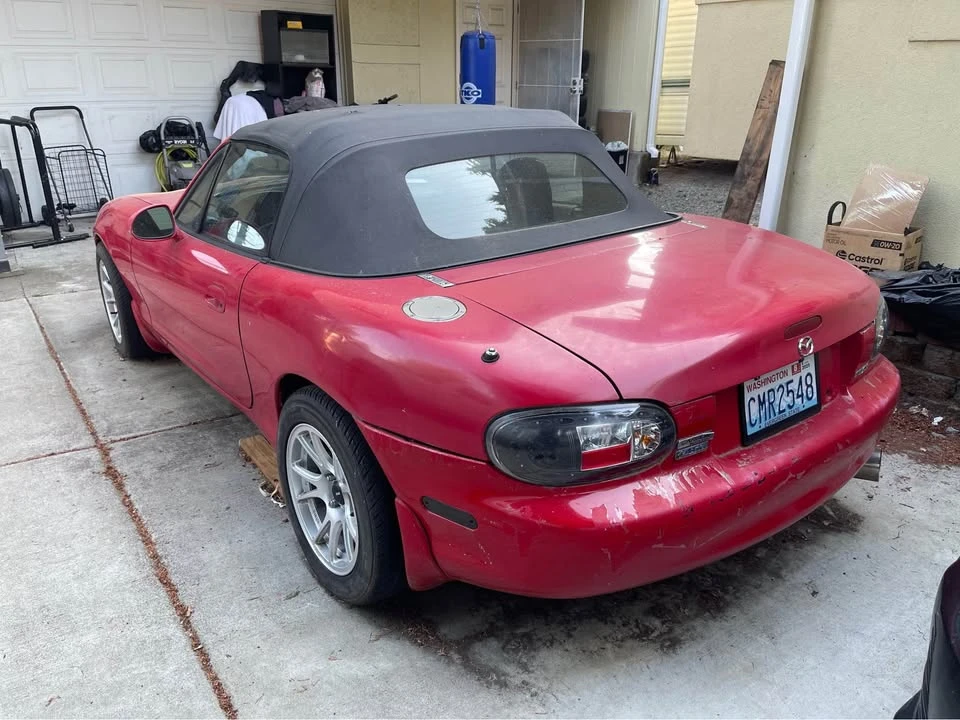 1999 Mazda NB MX-5 Miata - Image 4 of 11