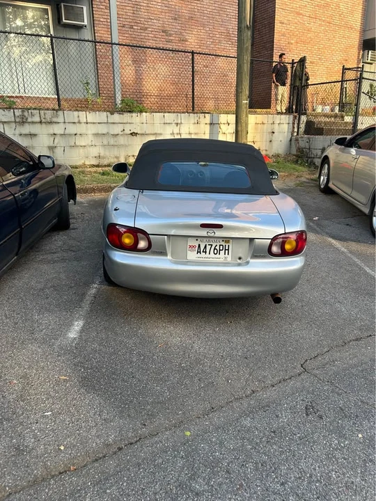 1999 Mazda NB MX-5 Miata - Image 5 of 9