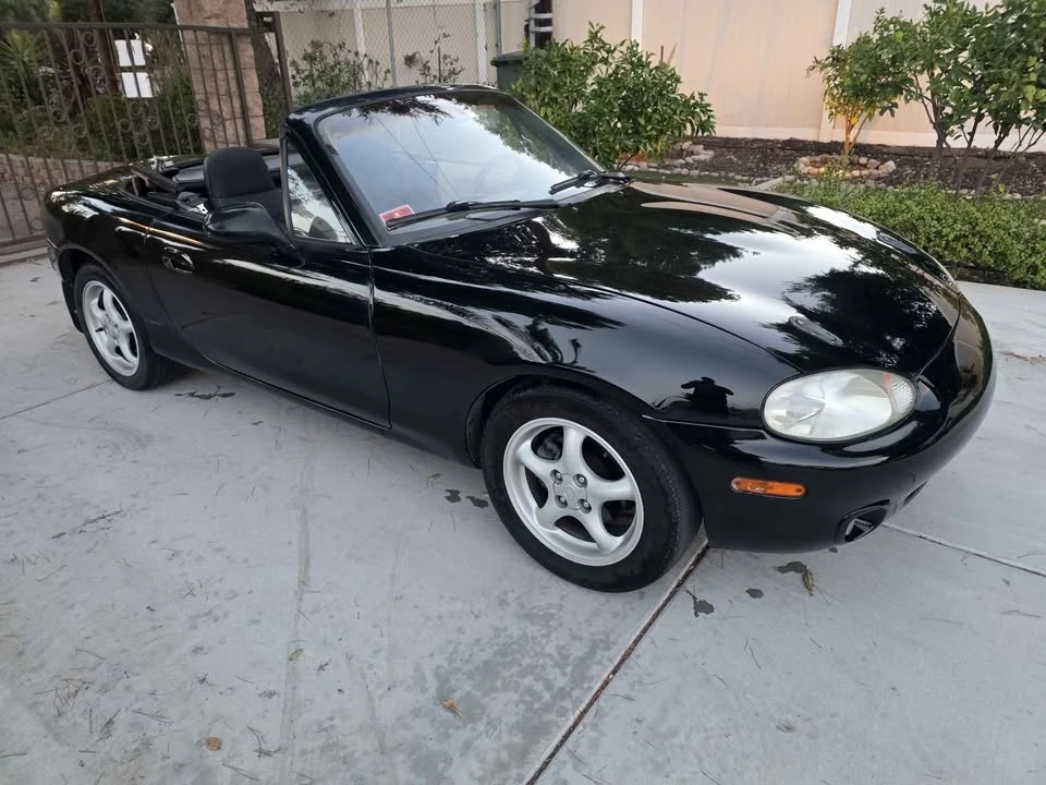 1999 Mazda NB MX-5 Miata - Image 9 of 13