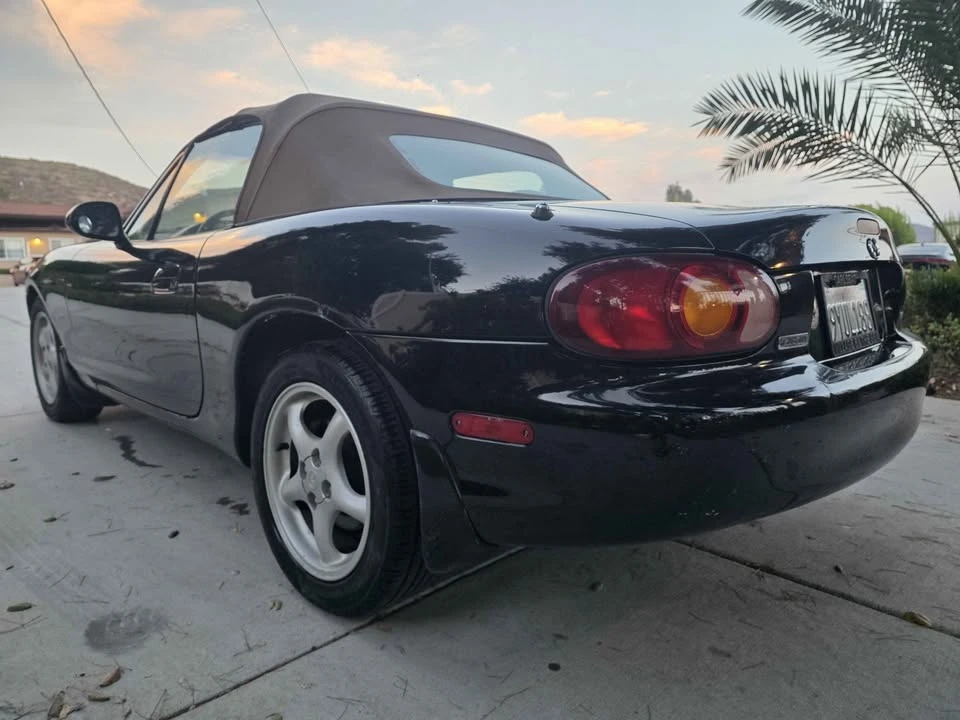 1999 Mazda NB MX-5 Miata - Image 3 of 13