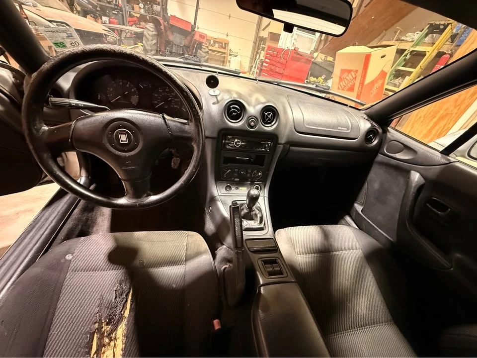 1999 Mazda NB MX-5 Miata - Image 8 of 14