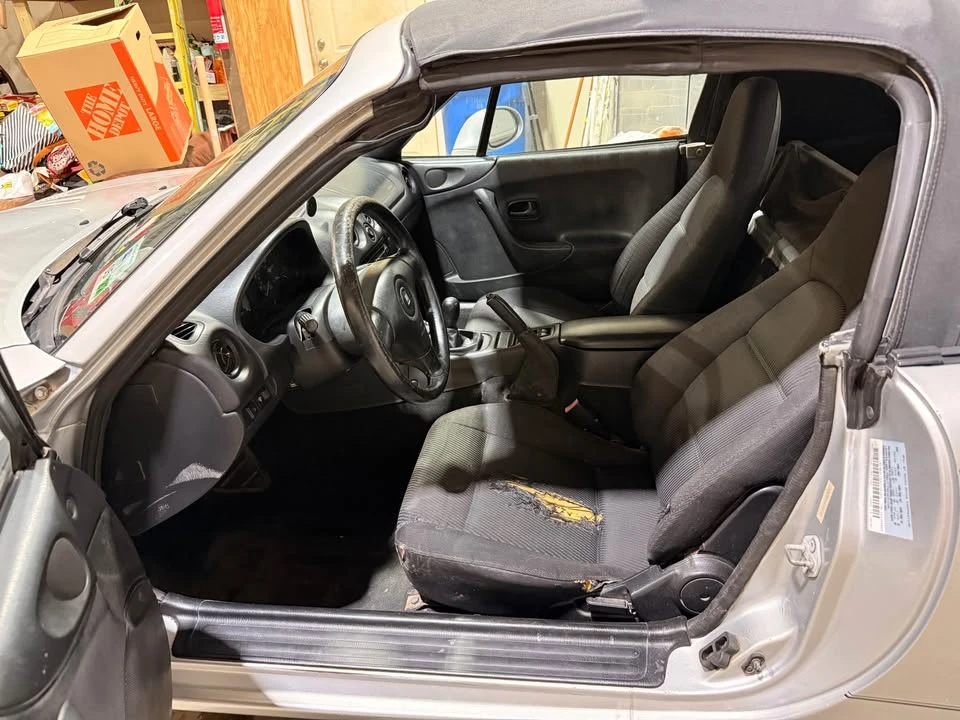 1999 Mazda NB MX-5 Miata - Image 6 of 14