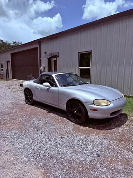 1999 Mazda MX-5 Convertible 2D