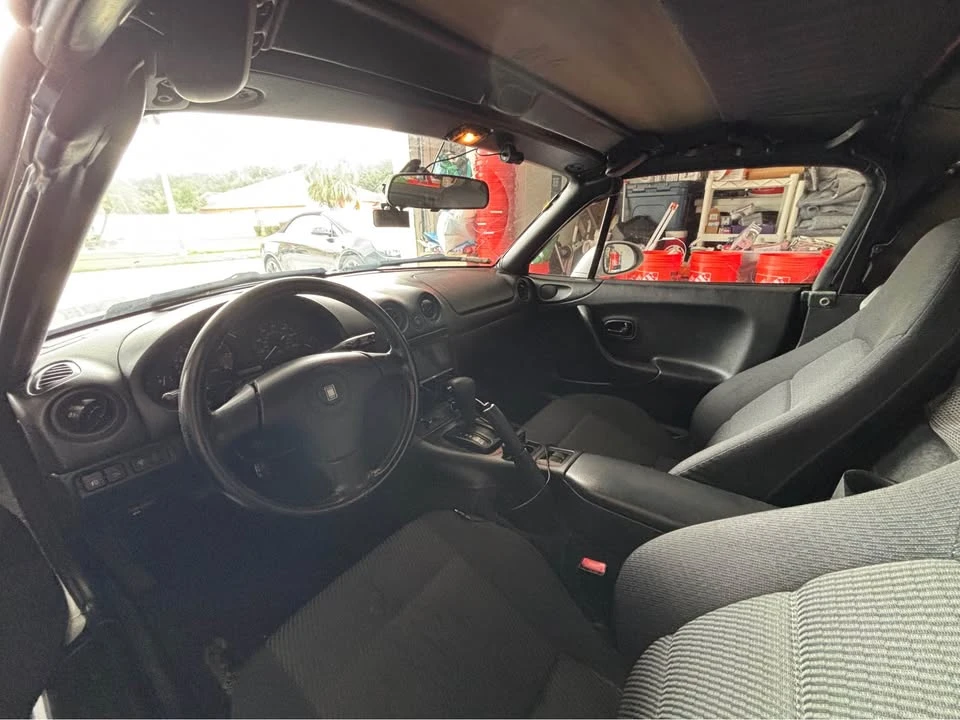 1999 Mazda NB MX-5 Miata - Image 13 of 18